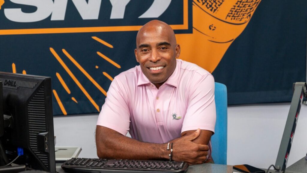 Tiki-Barber-scaled-e1695686544922