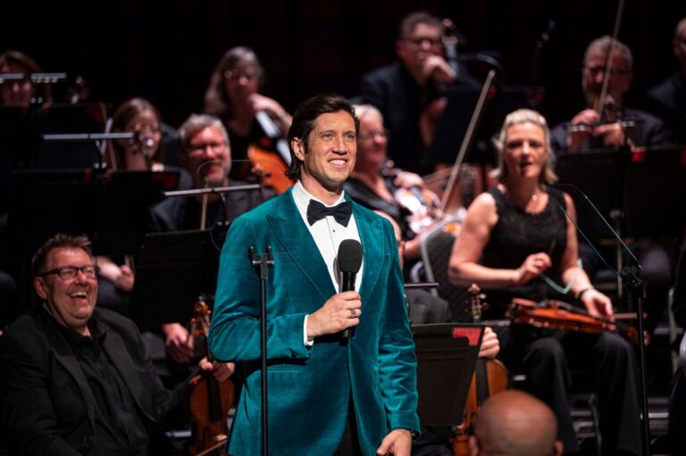 Vernon-Kay-VE-Day-80-A-Swinging-Celebration-1-credit-BBC-scaled-1