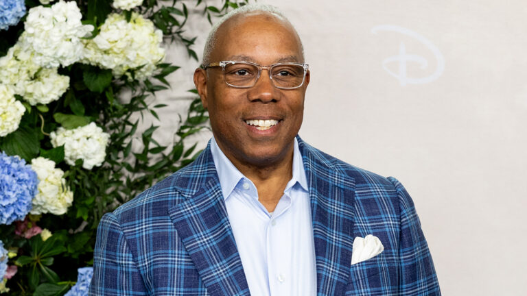 Jay-Harris-Disney-Upfront-Blue-Carpet