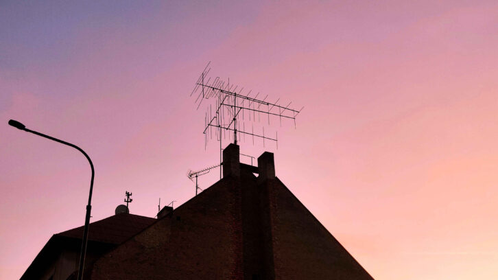 rw-fmdxorg-Noobish-Antennas-726x408-1